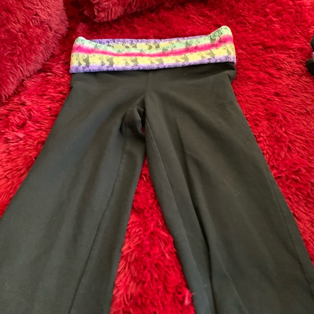 Yoga pants Jenni by Jennifer Moore